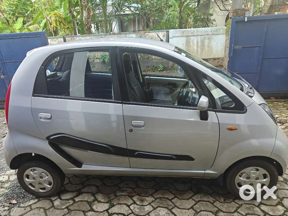 Tata Nano Genx Xt 2017