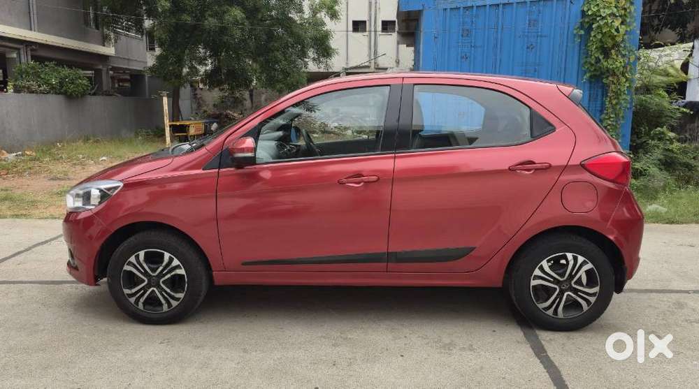 Tata Tiago 1.2 Revotron Xza, 2019, Petrol