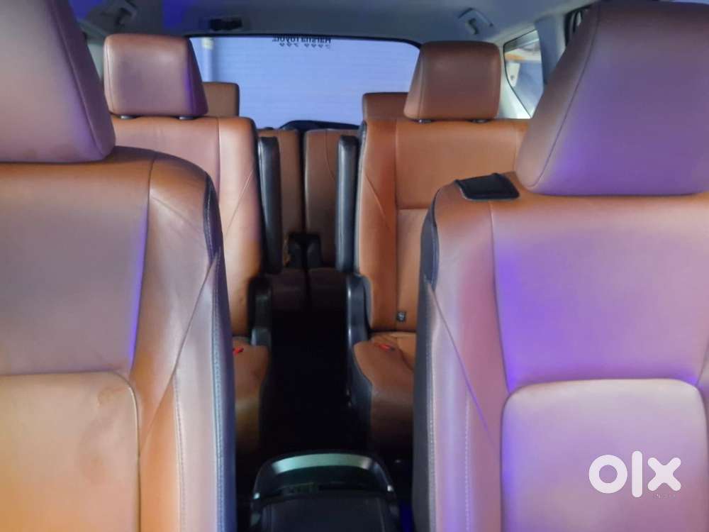 Toyota Innova Crysta 2.8z Automatic, 2016, Diesel