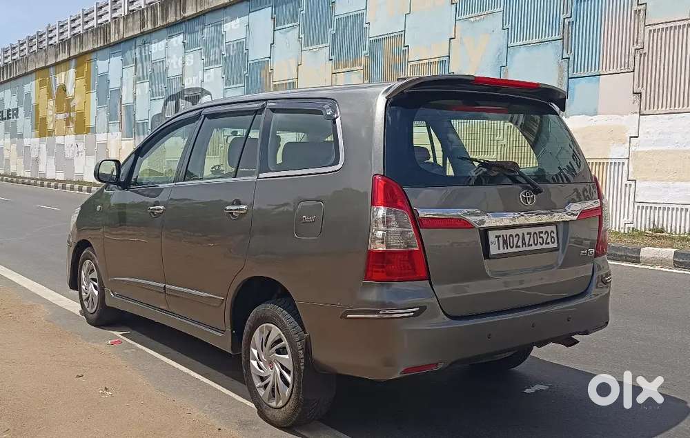 Toyota Innova 2014 Diesel Well Maintained