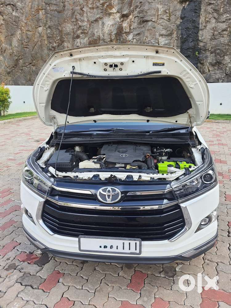 Innova Crysta 2.8 Touring Sport 2017