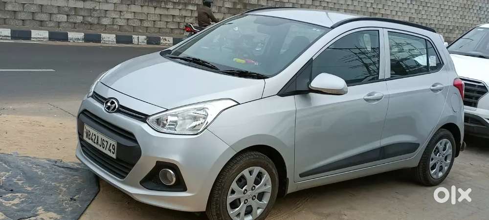 Hyundai Grand I10 Metallic Silver. Manufacturing 2017 But Took In 2018
