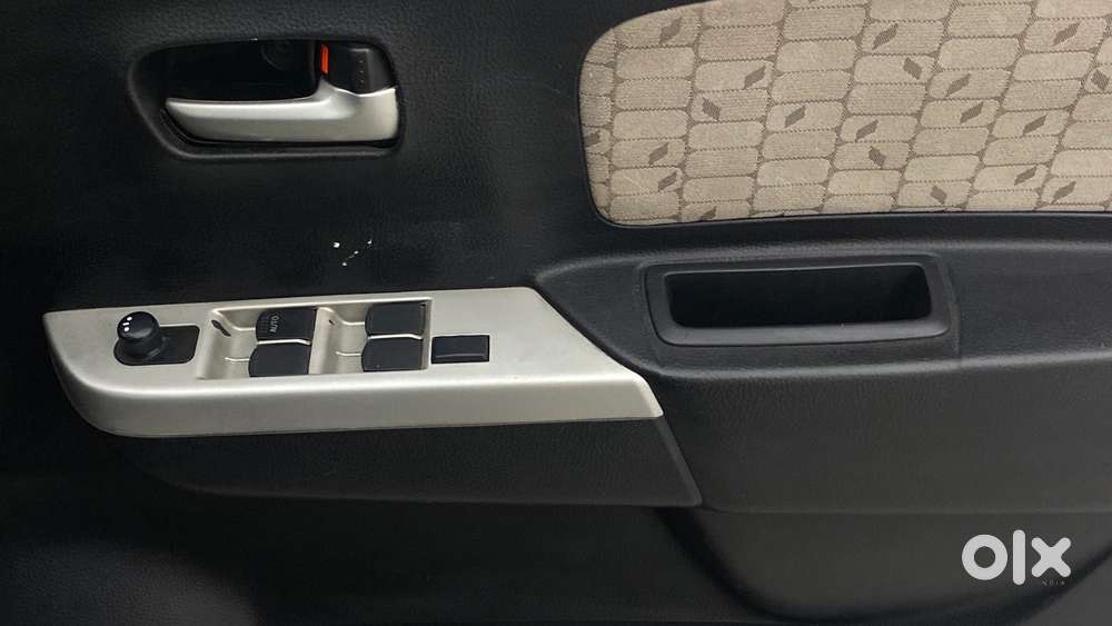 Maruti Suzuki Wagon R Vxi Amt, 2016, Petrol