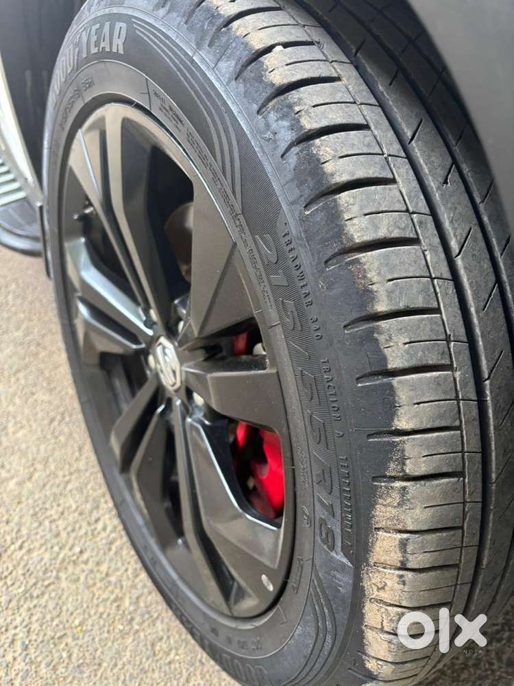 Mg Hector Plus Sharp 1.5 Turbo Limited Edition 7 Str Cvt Snowstorm
