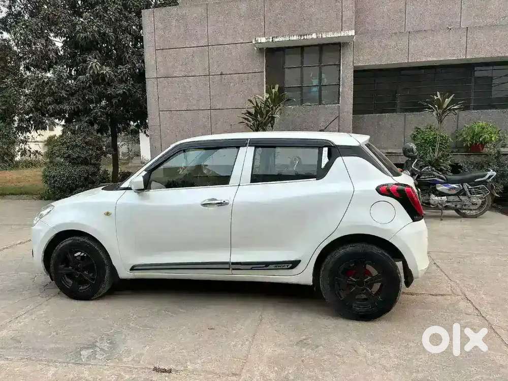 Maruti Suzuki Swift 2023