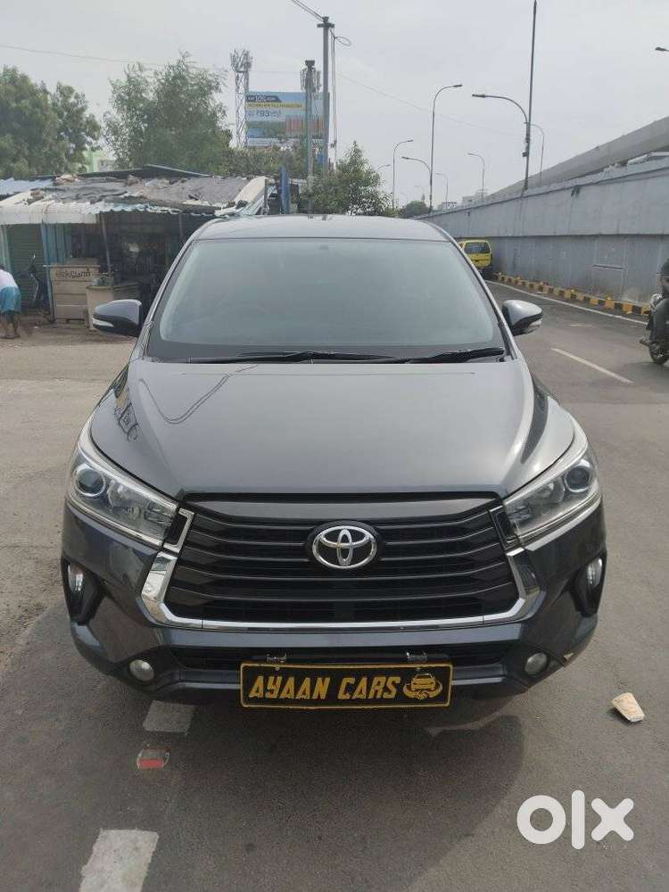 Toyota Innova Crysta 2.4 V, 2017, Diesel