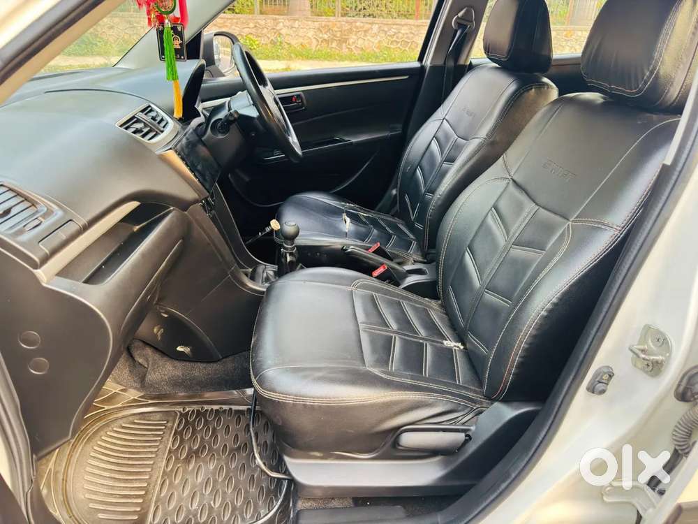 Maruti Suzuki Swift Lxi Optional-o, 2017, Petrol