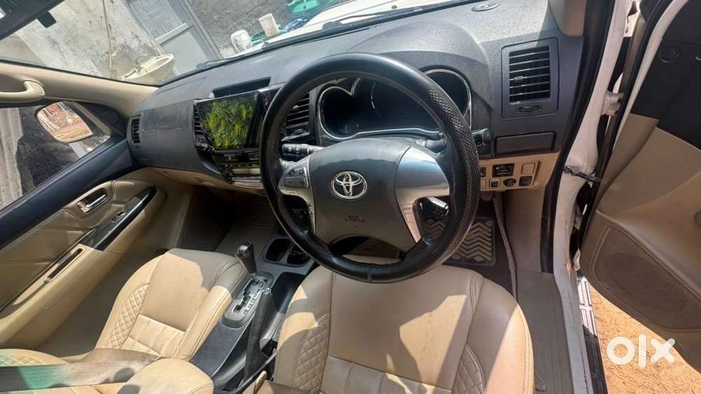 Toyota Fortuner Diesel 2014
