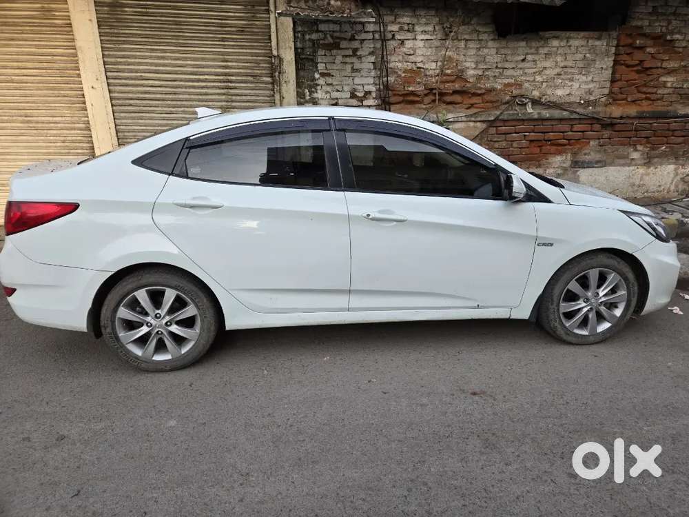 Hyundai Verna Crdi 2013(car Seller Door Rahe)