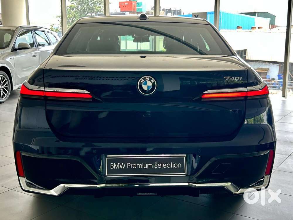 Bmw 7 Series 740i M Sport Petrol Automatic, 2023, Petrol