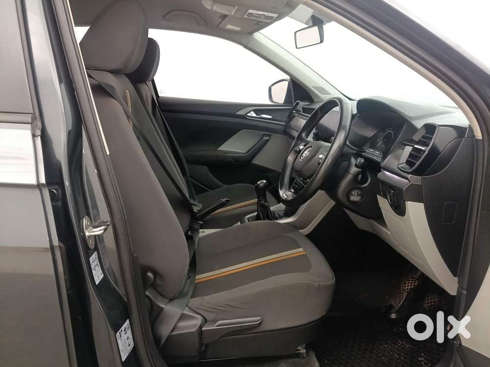 Skoda Kushaq Ambition 1.0l Tsi Mt, 2023, Petrol