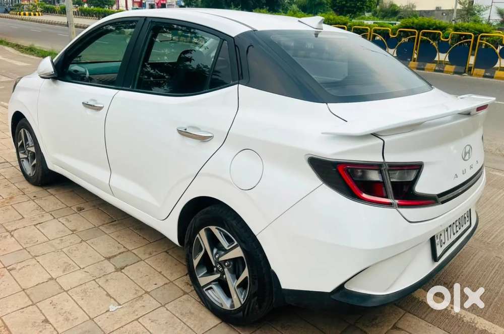 Hyundai Aura 1.2 Sx Cng, 2024, Cng & Hybrids