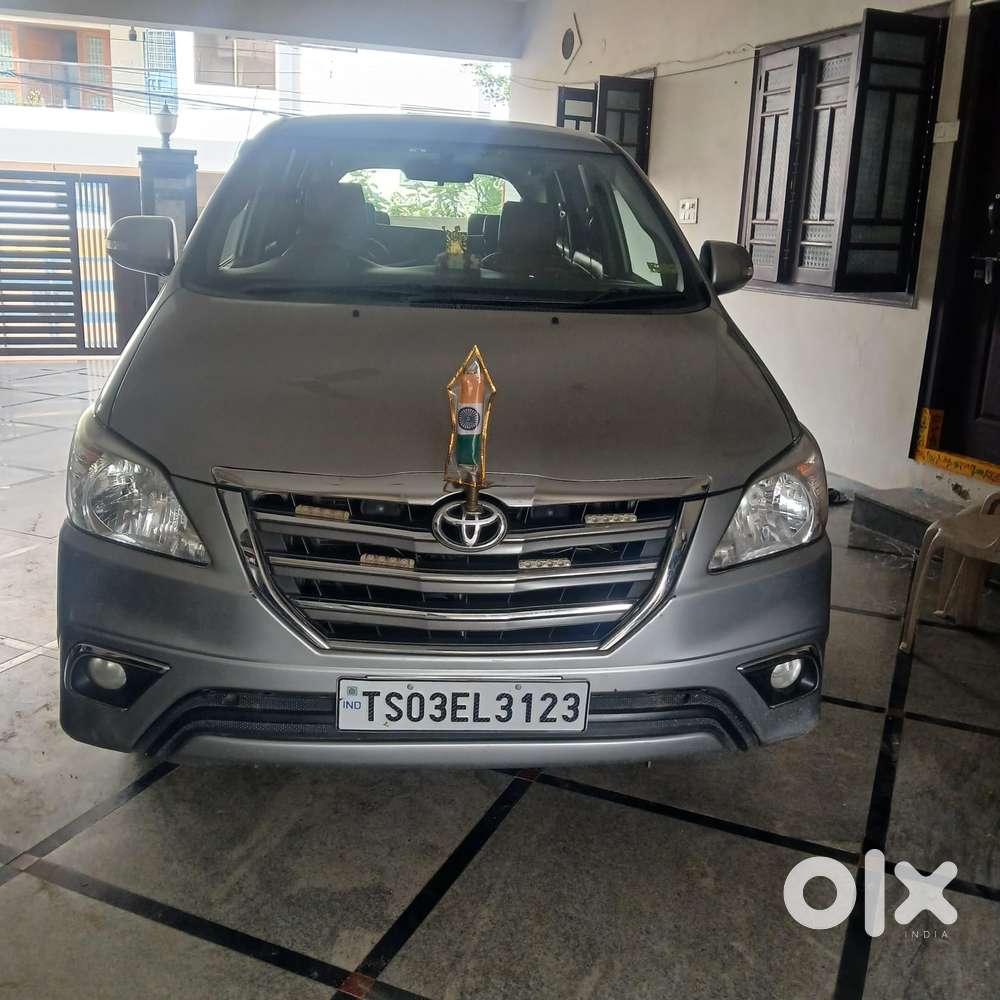 Toyota Innova 2.5 Vx 8 Str, 2018, Diesel