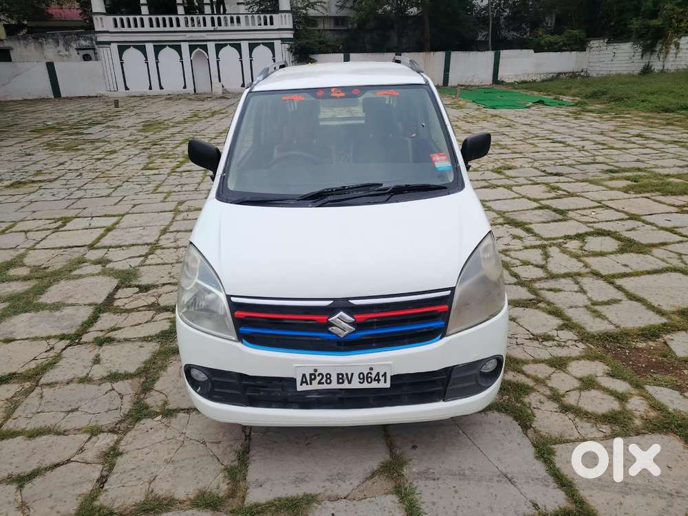 Maruti Suzuki Wagon R Lxi Optional, 2013, Petrol