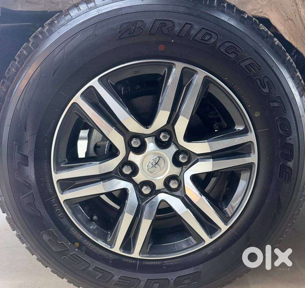 Toyota Fortuner 4x2 At 2.7 Petrol, 2026, Petrol