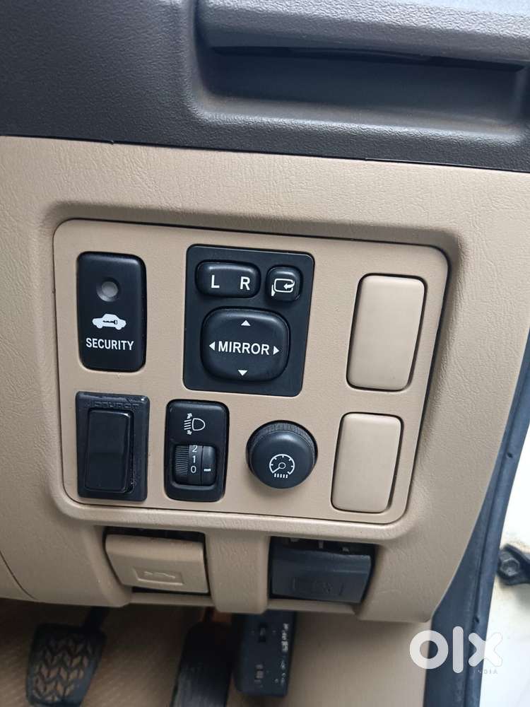 Toyota Fortuner 3.0 4x4 Manual, 2011, Diesel