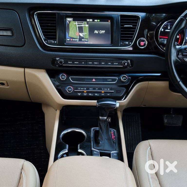 Kia Carnival Limousine Plus 7 Str, 2023, Diesel