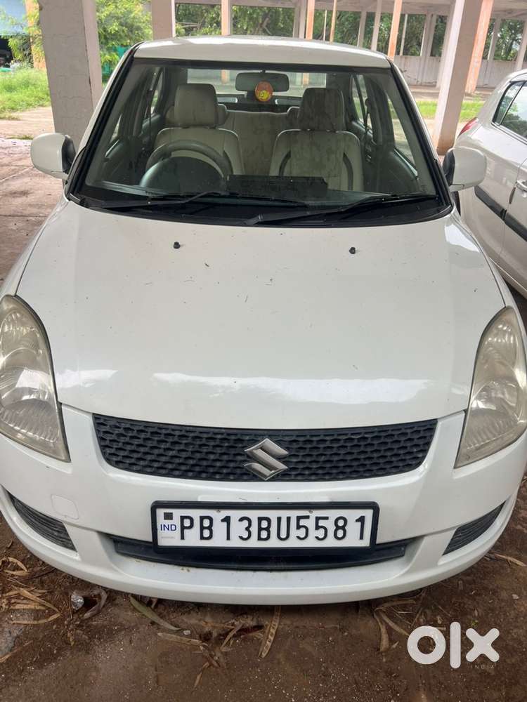 Maruti Suzuki Swift Dzire 2010 Diesel 200000 Km Driven