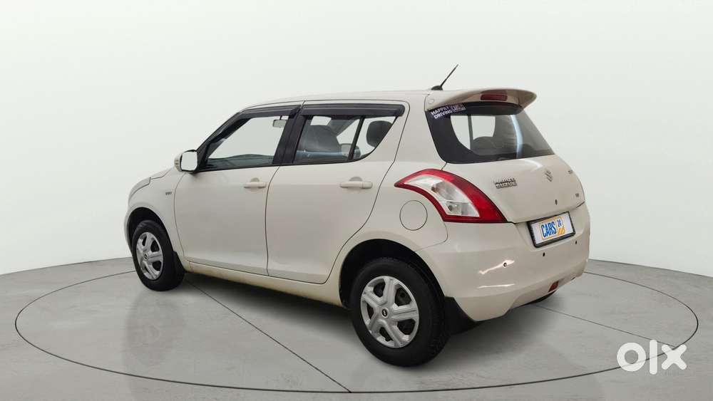 Maruti Suzuki Swift Vxi, 2015, Petrol