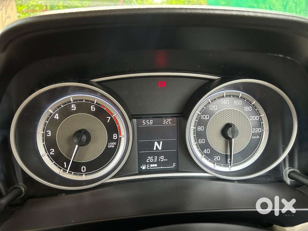 Maruti Suzuki Swift Dzire Vxi Regal Limited Edition Amt, 2022, Petro..