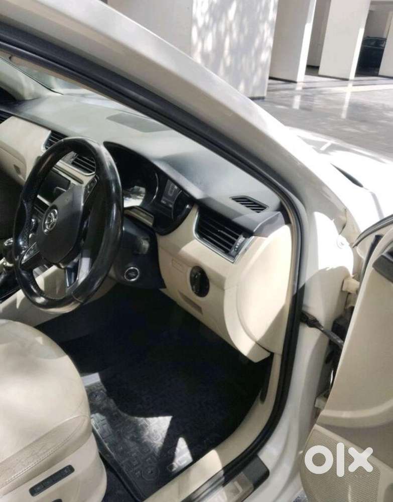 Skoda Octavia 2.0 Tdi At Style Plus, 2017, Diesel