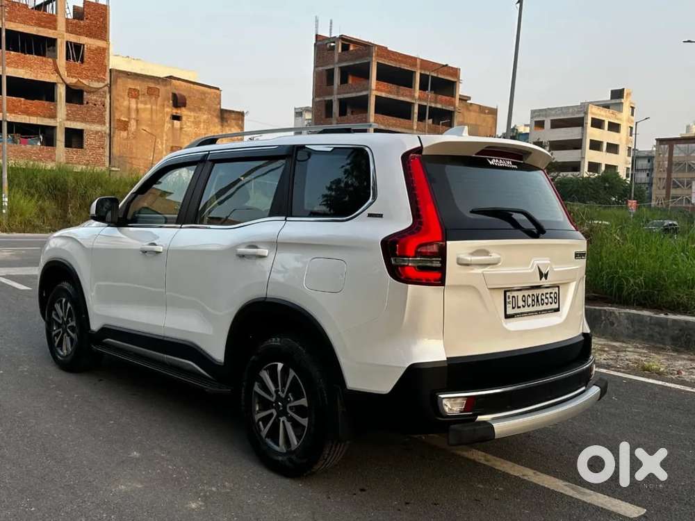 Mahindra Scorpio N Z8 Petrol At 7 Str, 2025, Petrol