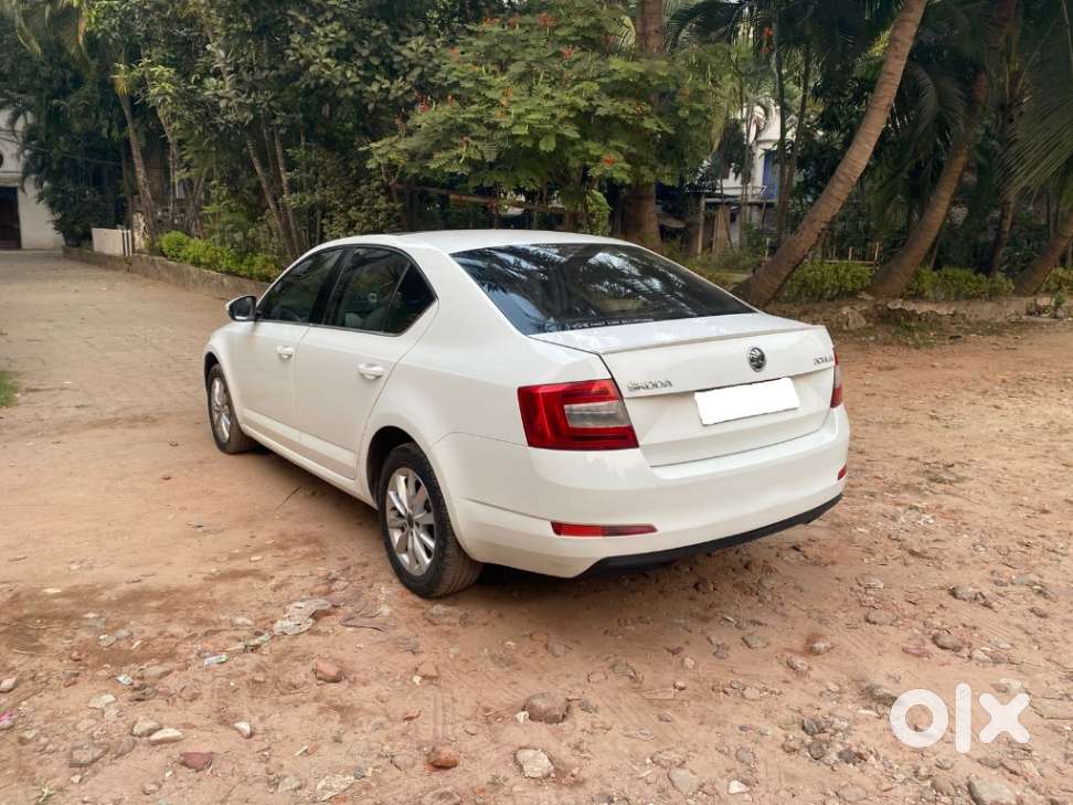 Skoda Octavia 2013-2017 Elegance 1.8 Tsi At, 2015, Petrol