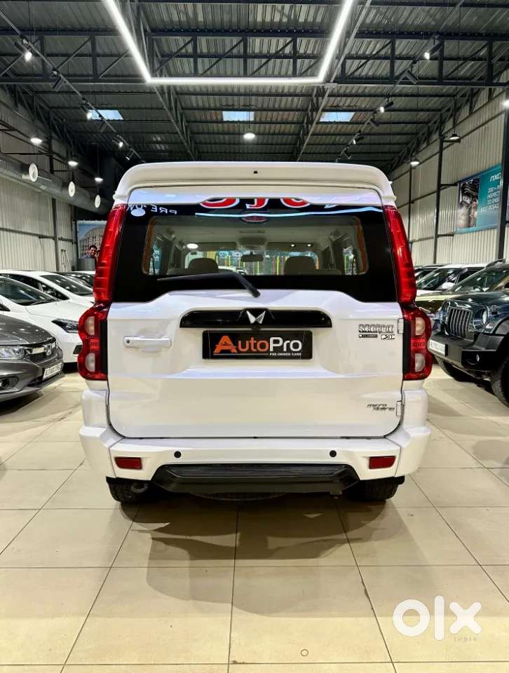 Mahindra Scorpio Classic, 2023, Diesel
