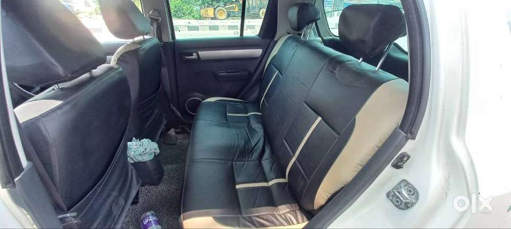 Maruti Suzuki Swift Vxi 2011 Year Cng