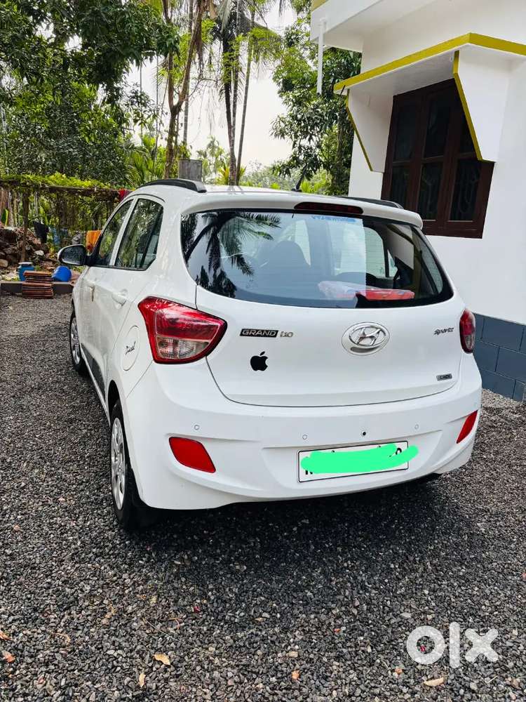 Hyundai Grand I10 Sportz 2016
