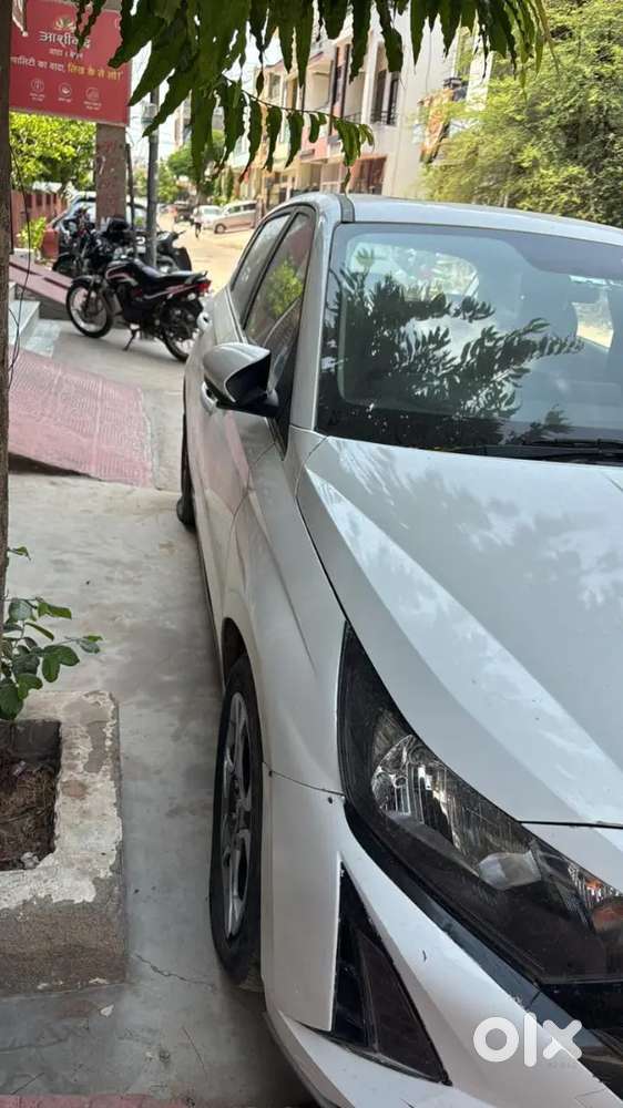 Hyundai I20 2024 Petrol 67000 Km Driven