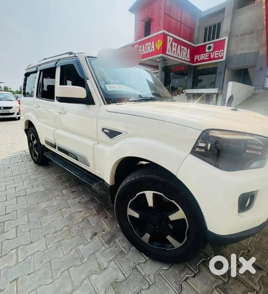 Mahindra Scorpio Classic 2018