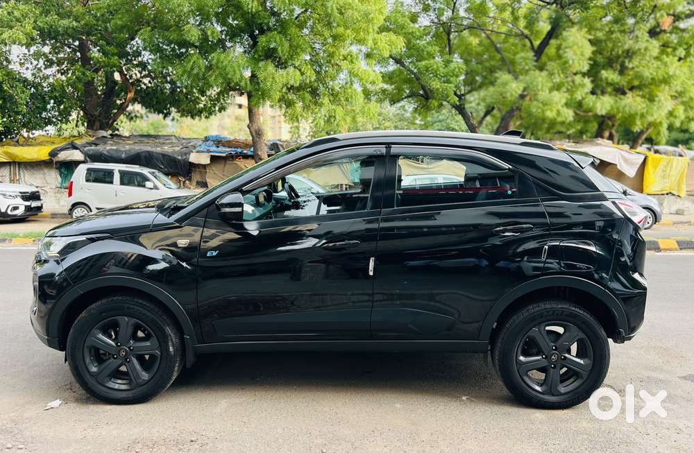 Tata Nexon Ev Xz Plus Dark Edition, 2023, Electric