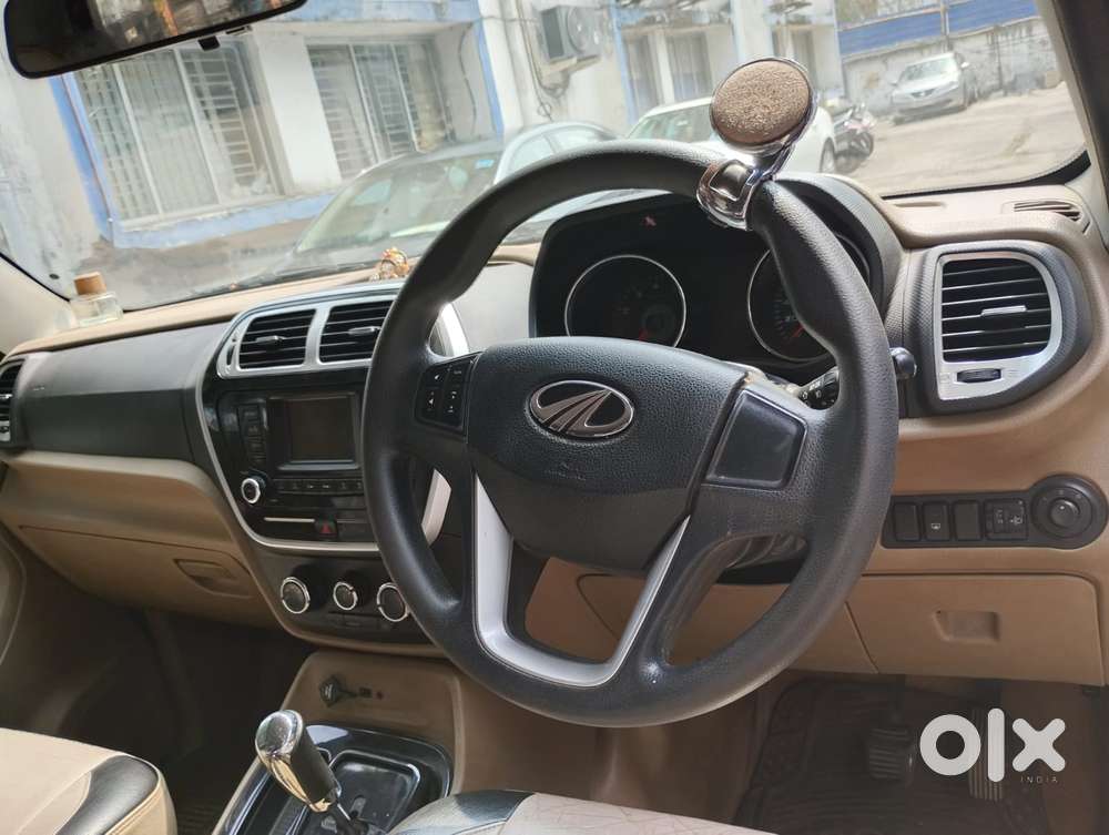 Mahindra Tuv 300 Mhawk100 T8 Amt, 2017, Diesel