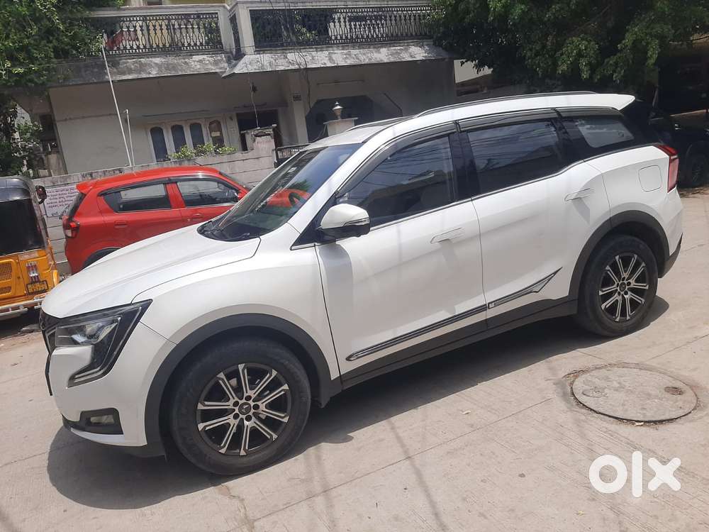 Mahindra Xuv700 2.2 Ax 7 Diesel At Luxury Pack Str, 2022, Diesel