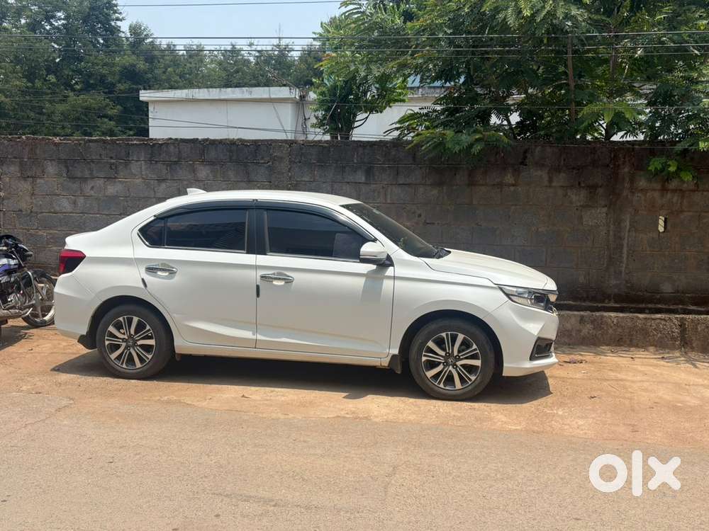 Honda Amaze Petrol Manual 2025 Km