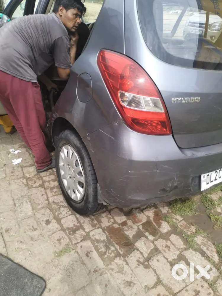 Hyundai I20 2011 Cng & Hybrids 100000 Km Driven