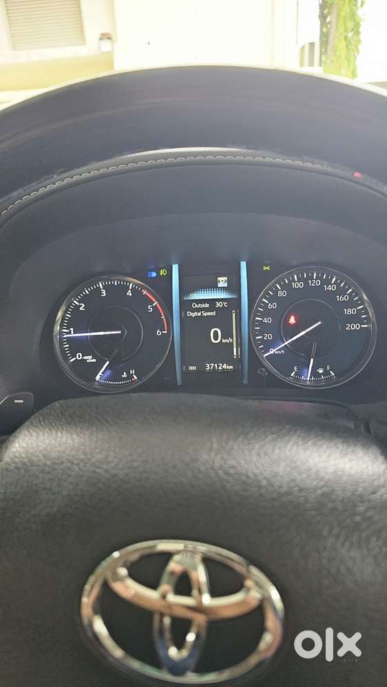 Toyota Fortuner Diesel 4x4 2025
