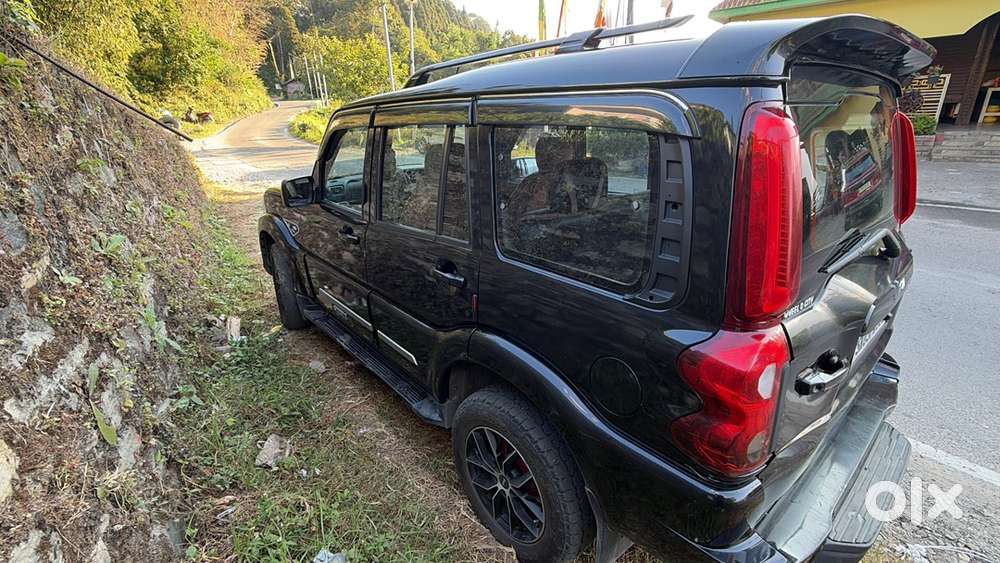 Mahindra Scorpio Diesel 2015