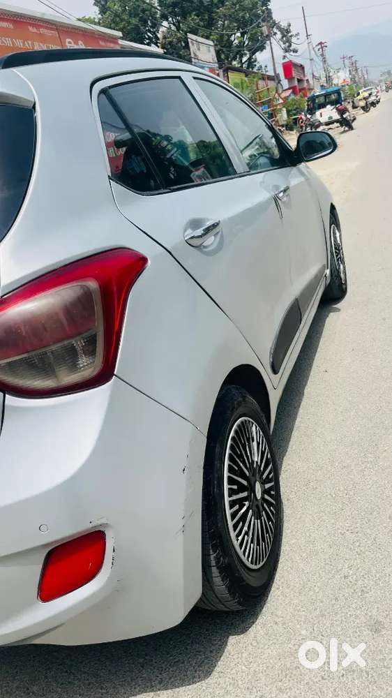 Hyundai Grand I10 2013 Diesel Well Maintained