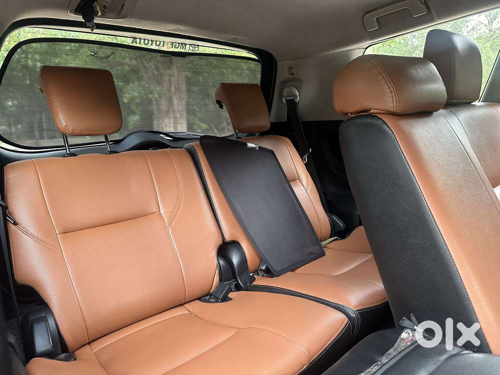 Toyota Innova Crysta 2.8 Gx At 7 Str, 2016, Diesel