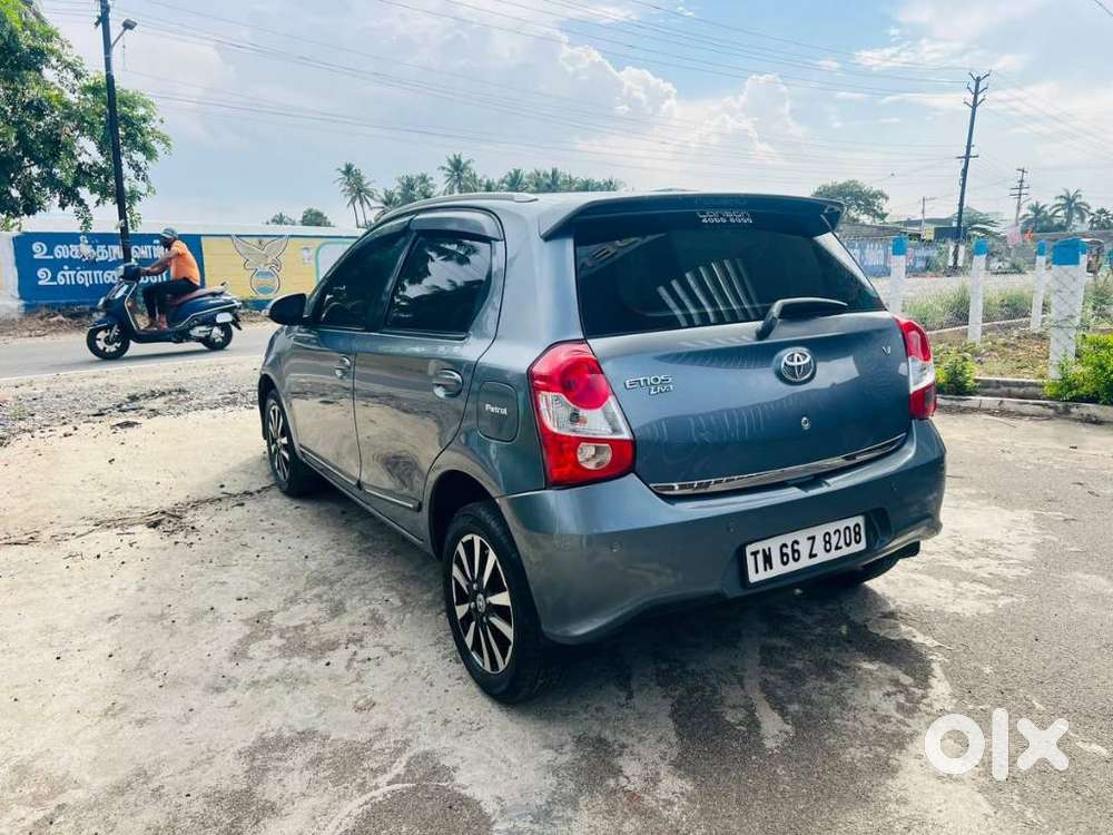Toyota Etios Liva 1.2 V, 2018, Petrol
