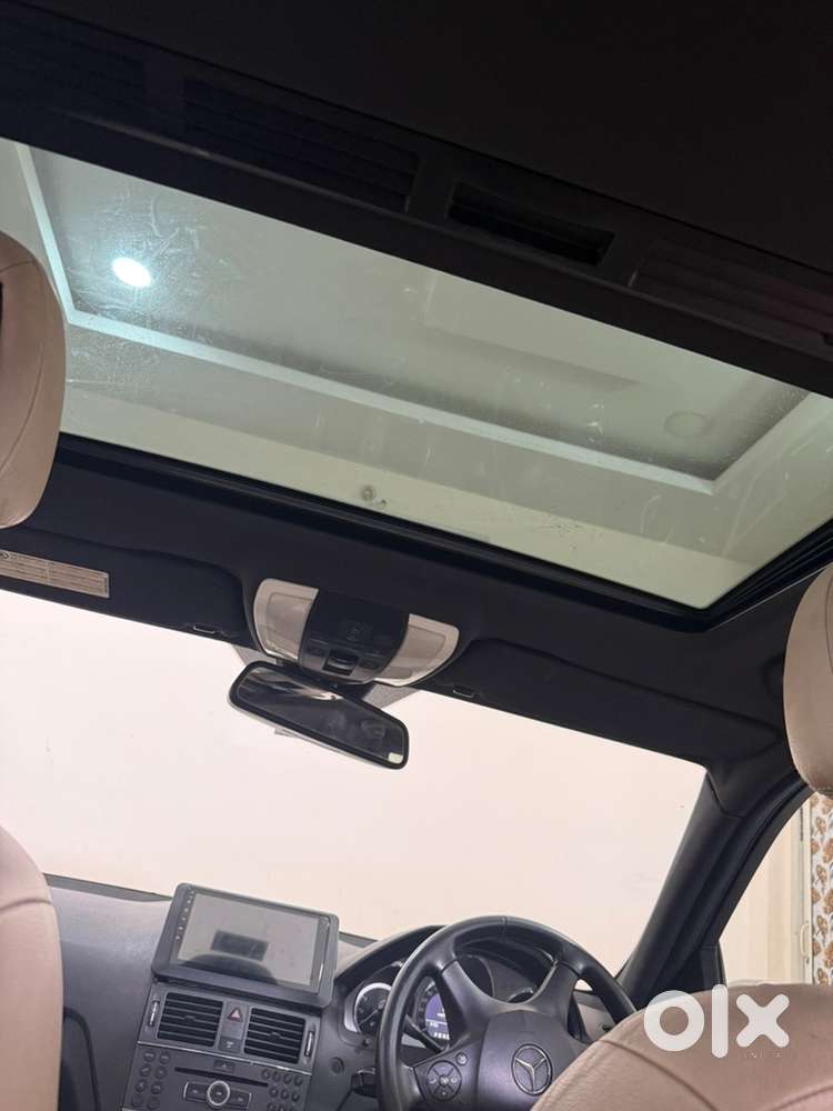Mercedes-benz C-class 2010 Petrol