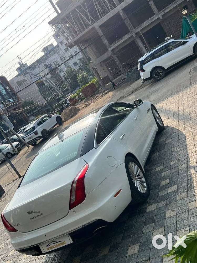 Jaguar Xj L 2.0 Petrol, 2017, Petrol