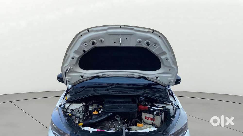 Tata Tiago 1.2 Revotron Xt Option, 2023, Petrol