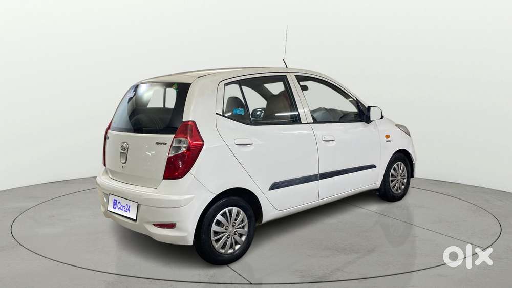 Hyundai I10 Sportz 1.1l, 2016, Cng & Hybrids