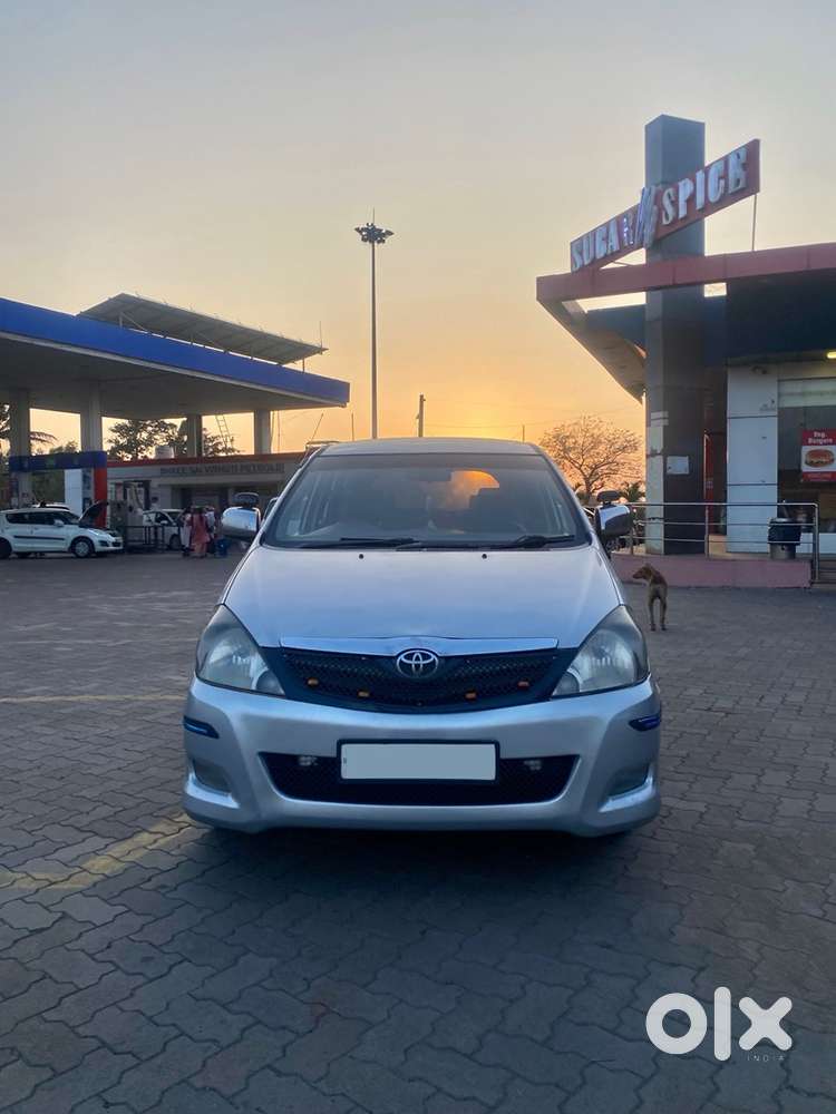 Toyota Innova Diesel 2010 Car