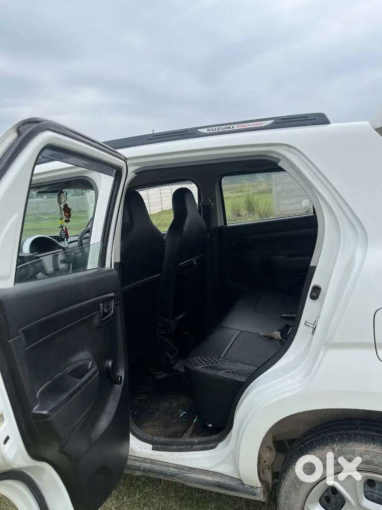 Maruti S-presso 1.0 Vxi Plus 2022 Almost New Car Very Less Used Money
