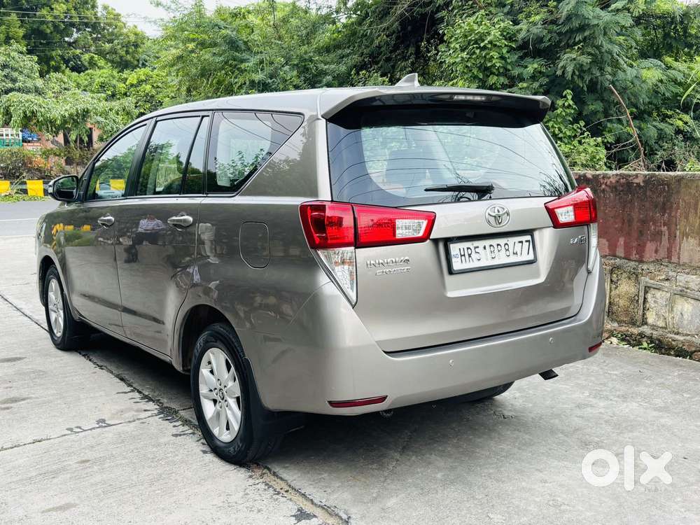 Toyota Innova Crysta 2.4 G Plus Mt, 2017, Diesel