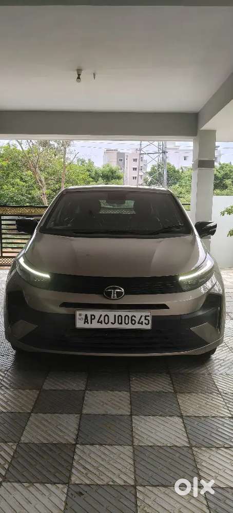 Tata Altroz 2025 Diesel 7000 Km Driven